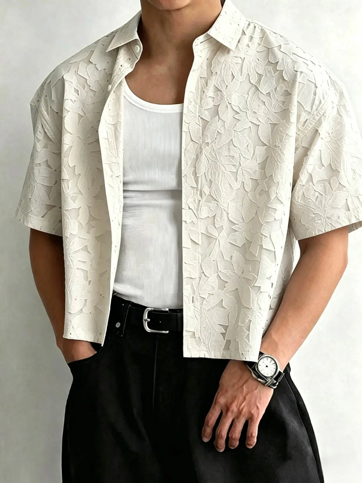 Streetrush Men's Young Street Style, Studio Style Luxury Textured Jacquard Fabric Shirt, Button Down Loose Short Sleeve Cropped Shirt, Casual Trendy Shirt, INS Hot Selling, Top, Comfortable, Casual, Suitable For Casual G, Menswear
