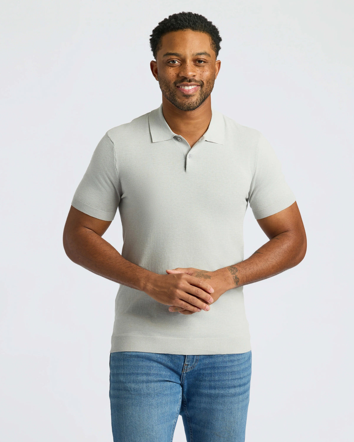 True Classic Men's Dressy Short-Sleeve Knit Polo Sweater - Menswear with Viscose-Polyester Breathable Fabric, Stretch, Moisture-Wicking & UPF 30